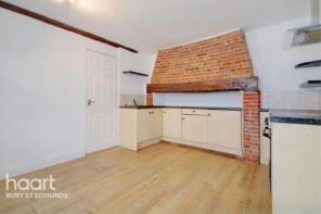 Flat 2, 124 Marfield House, Northgate Street, Bury St. Edmunds IP33 1HG