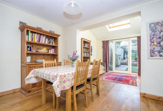 Dining Room - Brochu