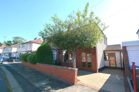 Nasmyth Avenue, Denton, M34, Tameside, Greater Manchester