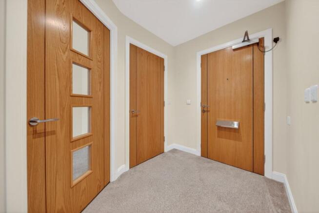 1 bed Retirement Property for sale Image 10