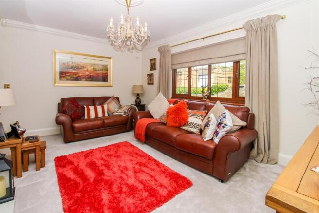 2 bed Detached Bungalow for sale Image 6