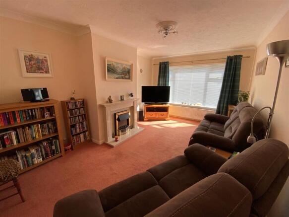 sitting room.jpg