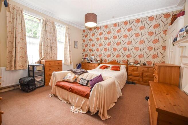 4 bed Maisonette for sale Image 7