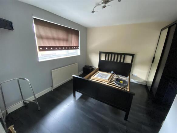 Bedroom no.2 rear double:
