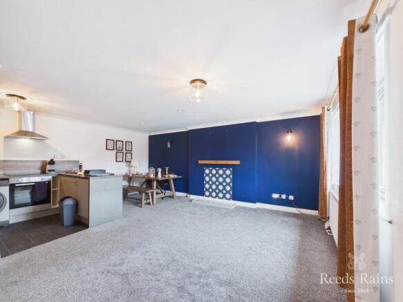 Sitting Room/Kitchen