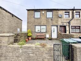 16, Well Heads, Denholme, Bradford BD13 3SJ