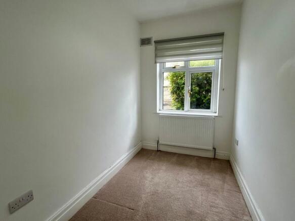 2 bed Semi-Detached Bungalow for sale Image 8