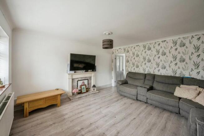 3 bed Detached for sale Image 4