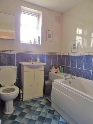 Photo 16