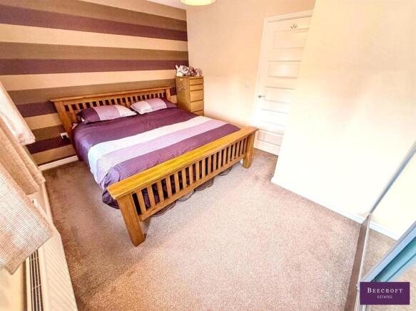 3 bed Semi-Detached for sale Image 12