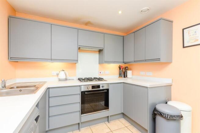 Lounge/Kitchen