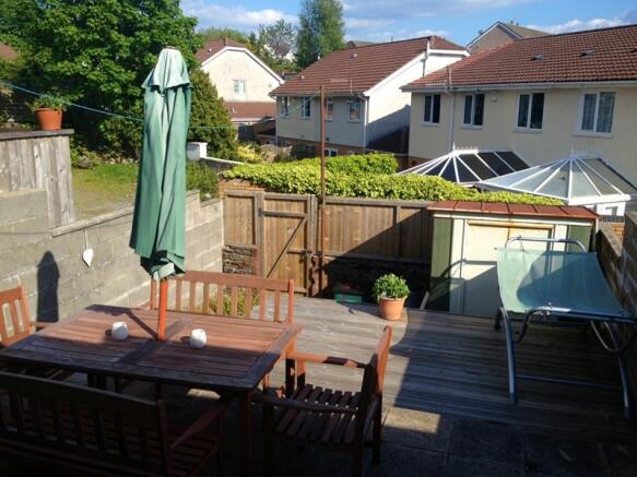 Photo 10