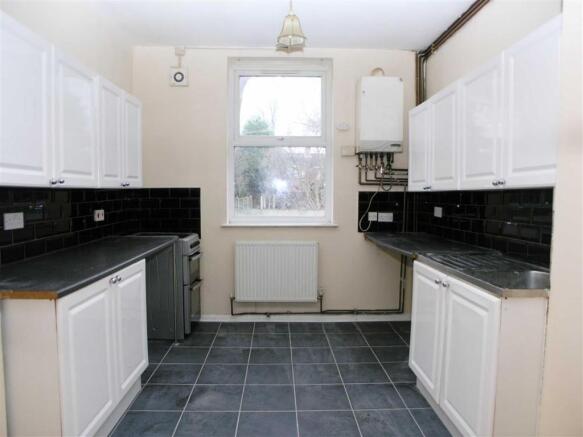 Flat 2 Kitchen