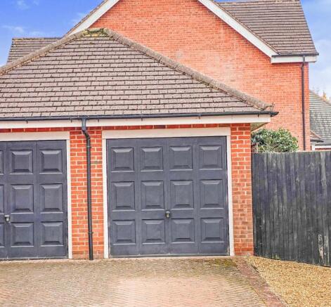 Garage.JPG