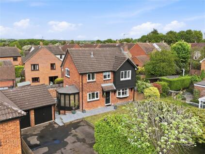 Grosvenor Close, Bishop's Stortford, Hertfordshire, CM23