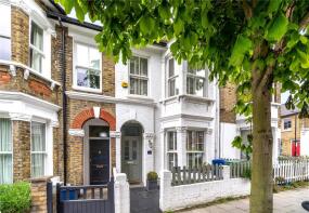 207, East Dulwich Grove, London SE22 8SY