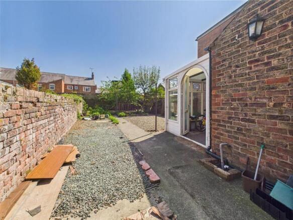 4 bed Block of Apartments for sale Image 8