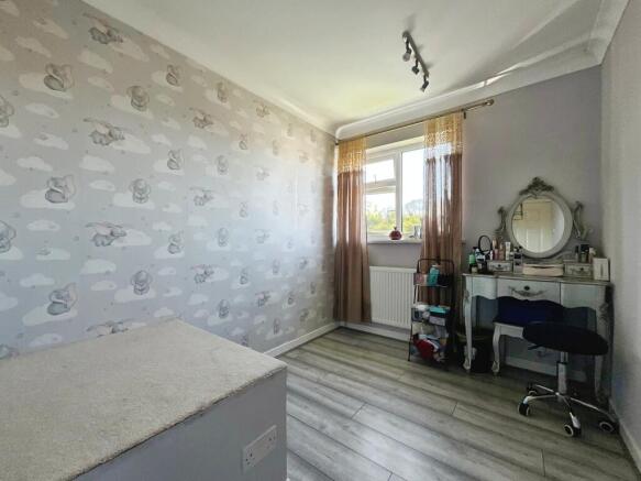 3 bed Semi-Detached for sale Image 12