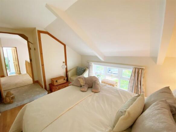 Bedroom 3 pic 2.jpg