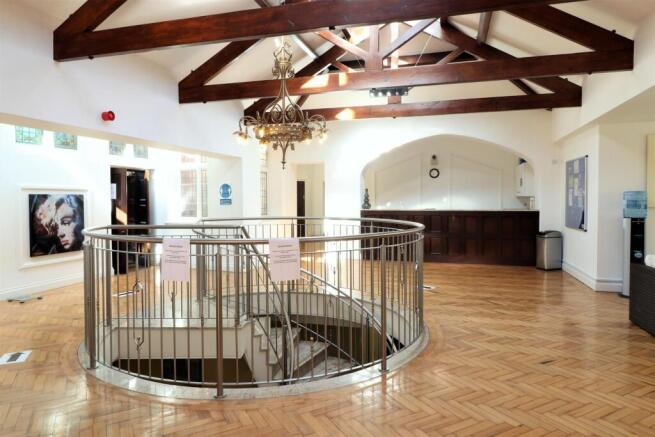 Photo 11