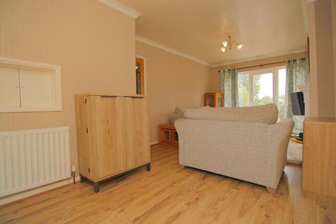 3 bed Terraced for sale Image 5
