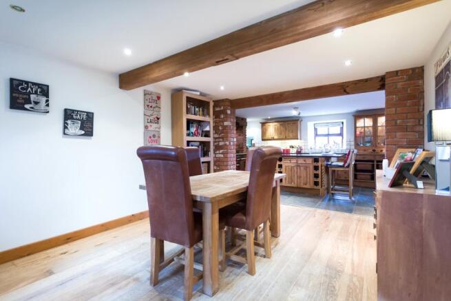 Living Kitchen (B)