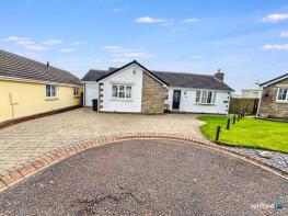 17, Harwood Drive, Simonside Park, Newcastle Upon Tyne NE12 6FQ