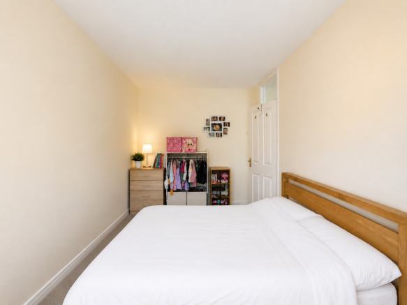 2 bed Semi-Detached Bungalow for sale Image 7