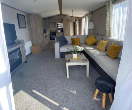 2 bed Caravan for sale Image 5