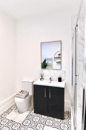 1 bed Flat to rent Image 4