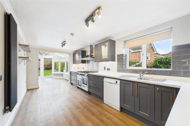 Berrycroft, Bracknell, Berkshire, RG12 photo 4
