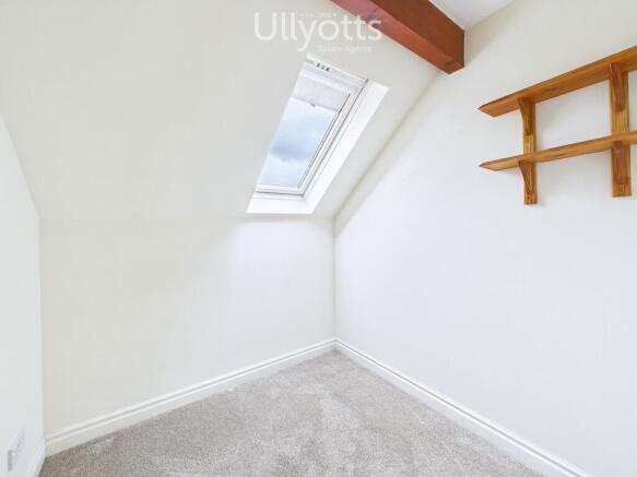 3 bed Terraced for sale Image 10