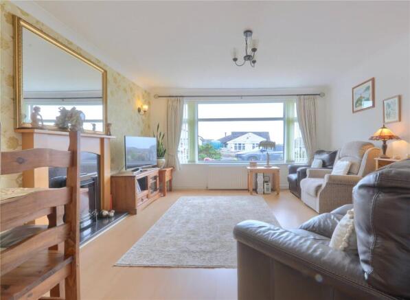 2 bed Bungalow for sale Image 5