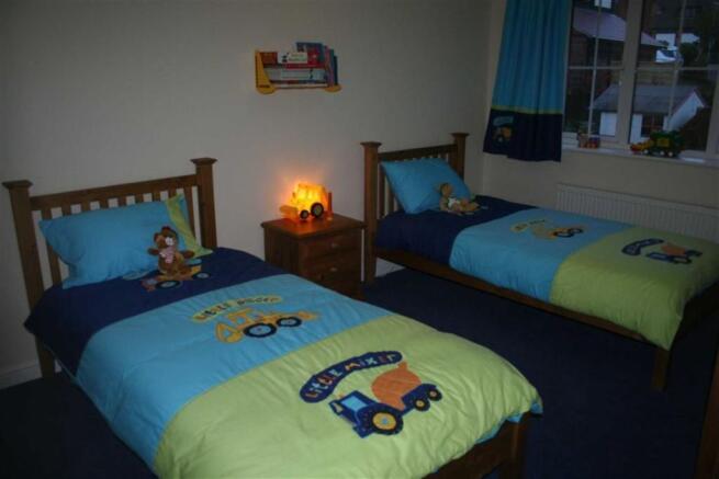 Photo 12