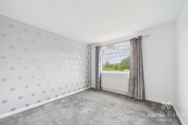 3 bed Semi-Detached for sale Image 9