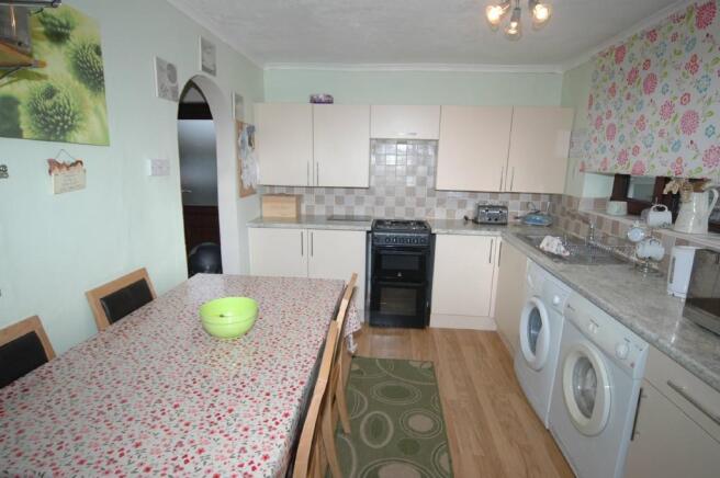 KITCHEN/DINER