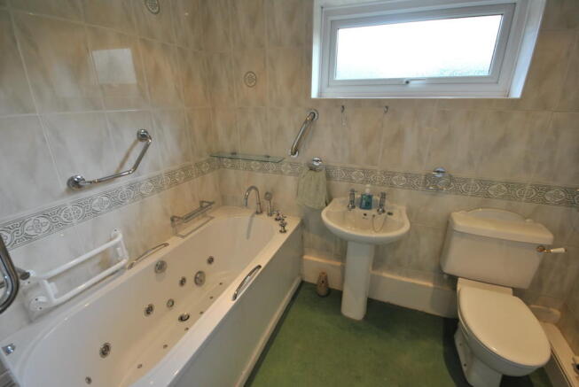Photo 5