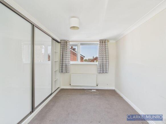 2 bed Semi-Detached Bungalow for sale Image 11