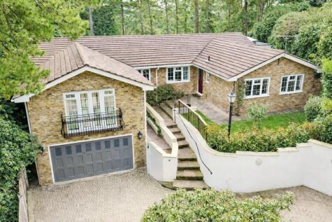 Walkers Ridge, CAMBERLEY, GU15