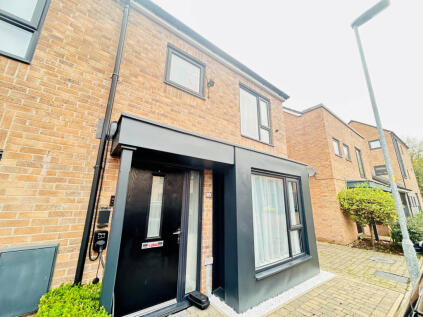 Greenfinch Avenue, Cottam, Preston, PR4