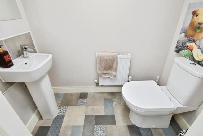 2 bed Semi-Detached for sale Image 10