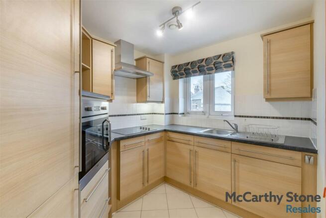 1 bed Apartment for sale Image 5
