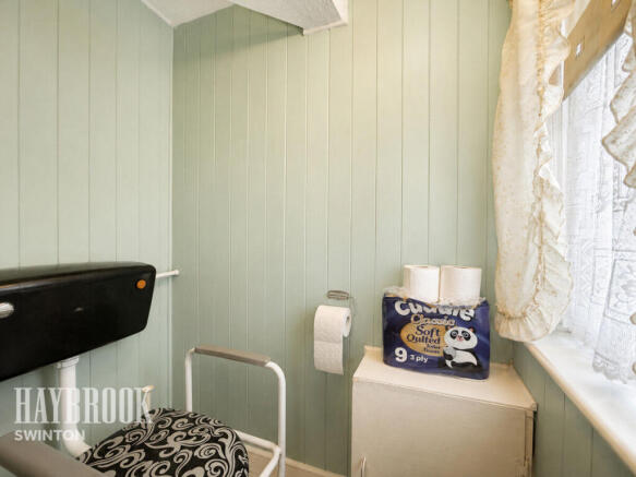 3 bed Terraced for sale Image 6