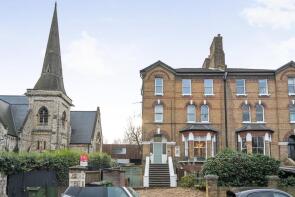 Flat B, 32, Dulwich Road, London SE24 0PA