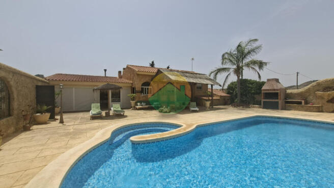 4 Bedroom Country house For Sale-MAZ28-1