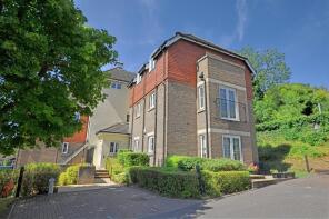 5, Park View, Caterham CR3 6RY