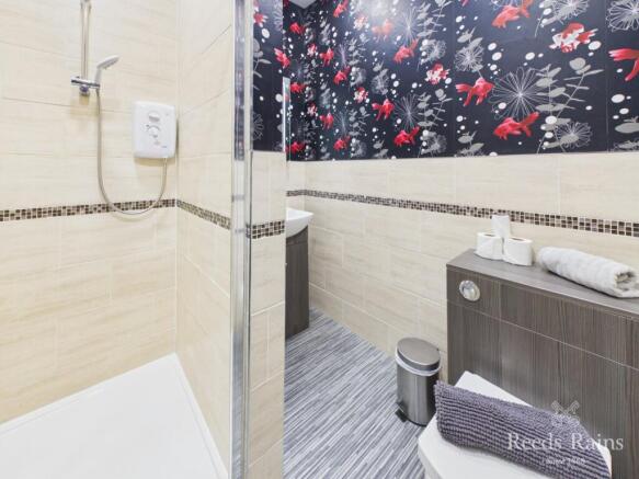 5 bed Terraced for sale Image 11