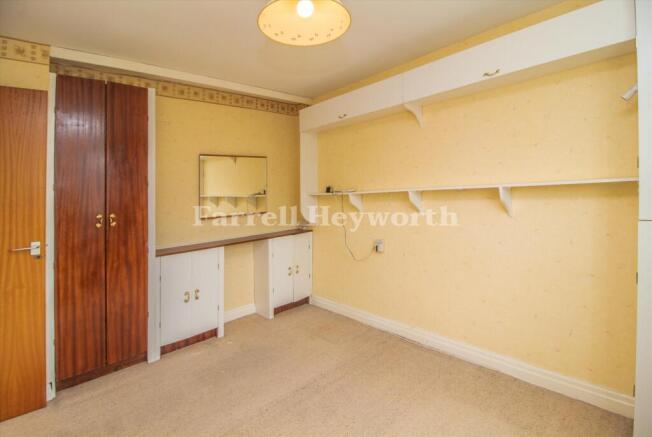Bedroom 3 image 2