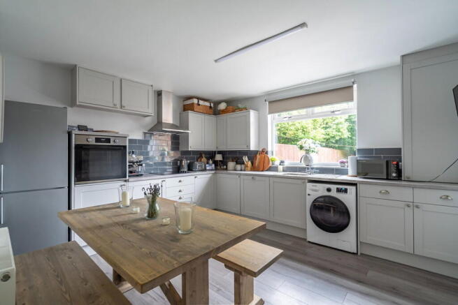 3 bed Terraced for sale Image 5