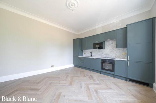 Kitchen/ Living Room